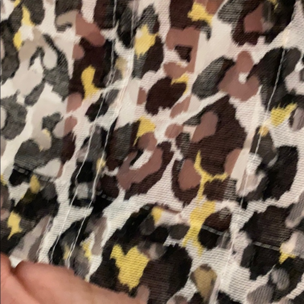 Ruby Rd Animal Leopard Print Button Down Top 8P - Picture 4 of 5
